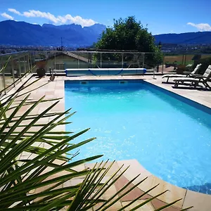 Appartement Bellevue Indépendant Piscine Parking Terrasse Proche Centre Annecy, Poisy